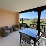Bleu Azur, Piscine Lagon, A Pied Daire Gassin